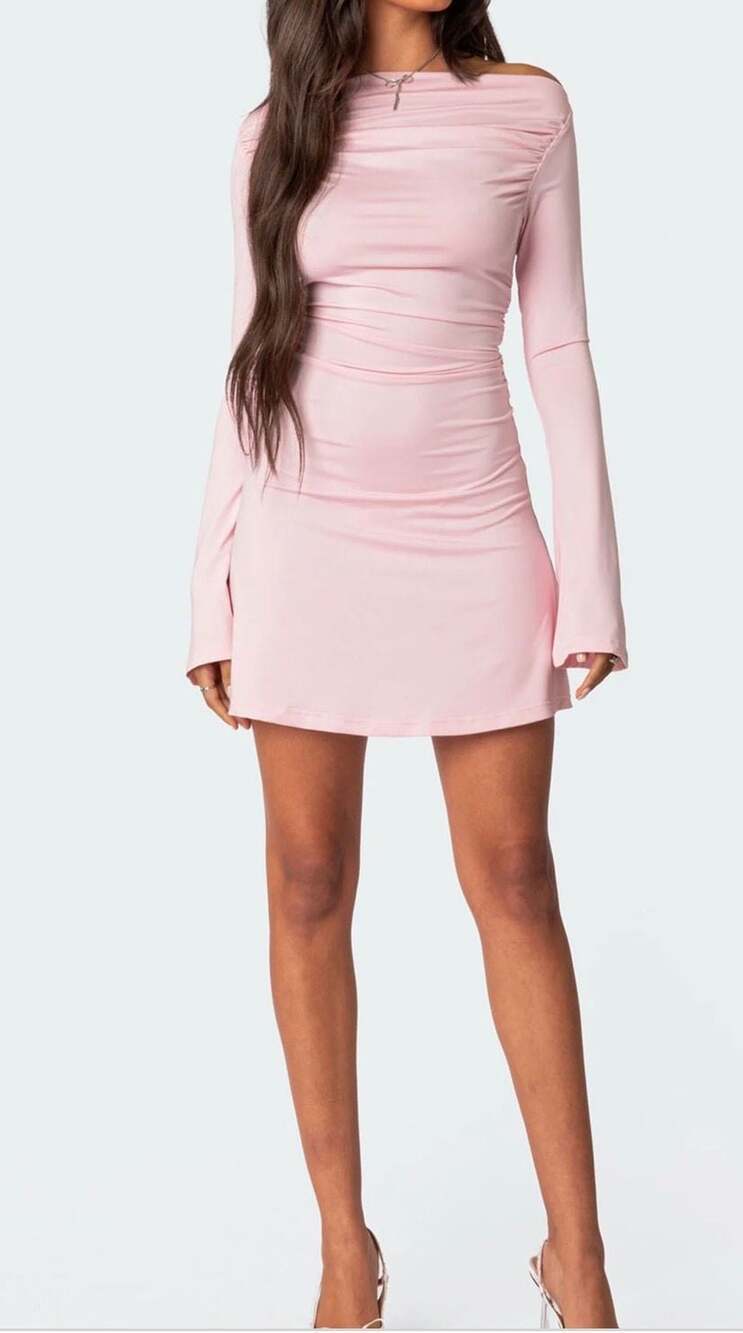 NWT Edikted Leena Ruched Long Sleeve Mini Dress in Pink